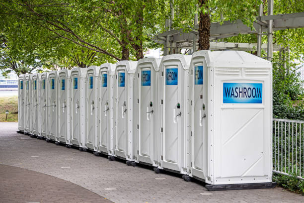 Portable Toilet Options We Offer in Scottsdale, AZ